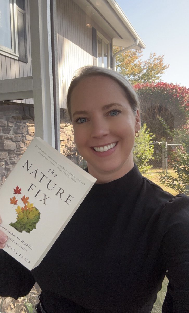 SGFDanielle's tweet image. Today is Drop Everything and Read Day! 📖 I calendared 30-min to read one of my fav books. Our goal is to ⬆️ ELA scores on the MAP test by 2% by promoting literacy in our community. 🍎 Let&apos;s flood @DrGrenitaLathan&apos;s social media feed! #SPSreadtosucceed @officialSPS