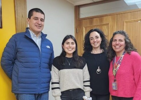 Recientemente, firmamos un convenio con <a href="/datawheel/">Datawheel</a>, empresa de desarrollo de herramientas de integración y visualización de datos. El acuerdo incluye oportunidades de pasantías para nuestros #estudiantes.

Detalles: bit.ly/4e2BJT5
<a href="/udeconcepcion/">Universidad de Concepción</a>