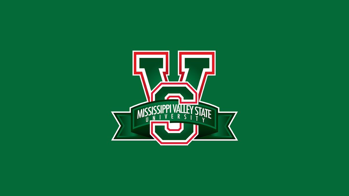 Blessed to receive a D1 offer from Mississippi Valley state university  <a href="/Davechatham/">David Chatham</a> <a href="/_CoachWyatt/">Coach Wyatt Anderson</a> ❤️💚