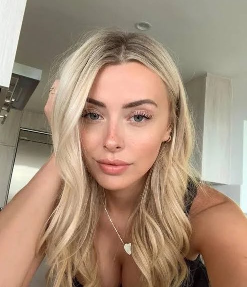 ayeejuju's tweet image. corinna kopf just announced her retirement from onlyfans. she made $67 million in 3 years 😭