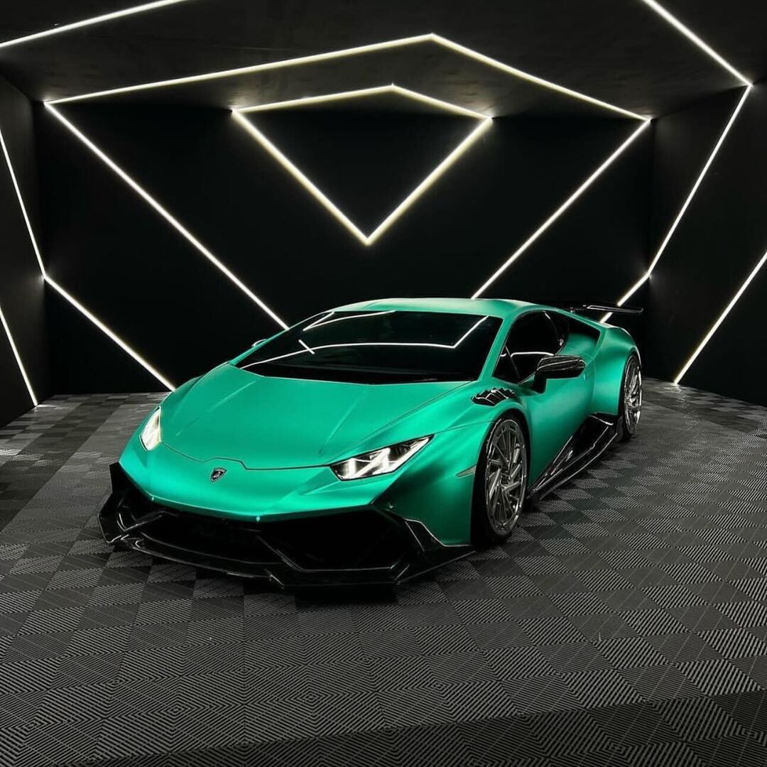 WrapperMapper's tweet image. Wrapped by @wrap.capital for @thecannonrunofficial using @hexisusa Satin Super Chrome Turquiose #HX30SCH09S instagr.am/p/DBg8bk6P5o1/