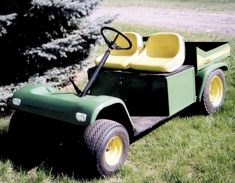 FarmShow's tweet photo. A home-built motorcycle painted Deere green and yellow gets a lot of looks when Pat Prom, Eden Prairie, Minn., takes it to shows. #ThrowbackThursday #archives #Motorcycle #madeitmyself #JohnDeere #HomeBuilt https://t.co/YxcCZyYheU https://t.co/HKIoMP1RRc