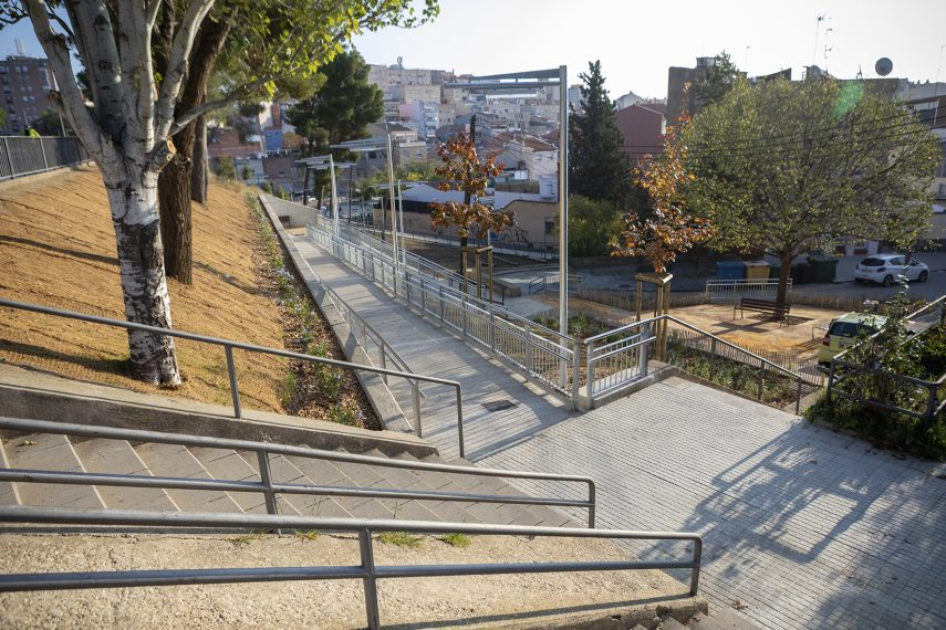 CanalTerrassa's tweet image. Milloren la connectivitat del carrer de Teide a #CanBoada terrassadigital.cat/milloren-la-co… #Terrassa @trsmobilitat