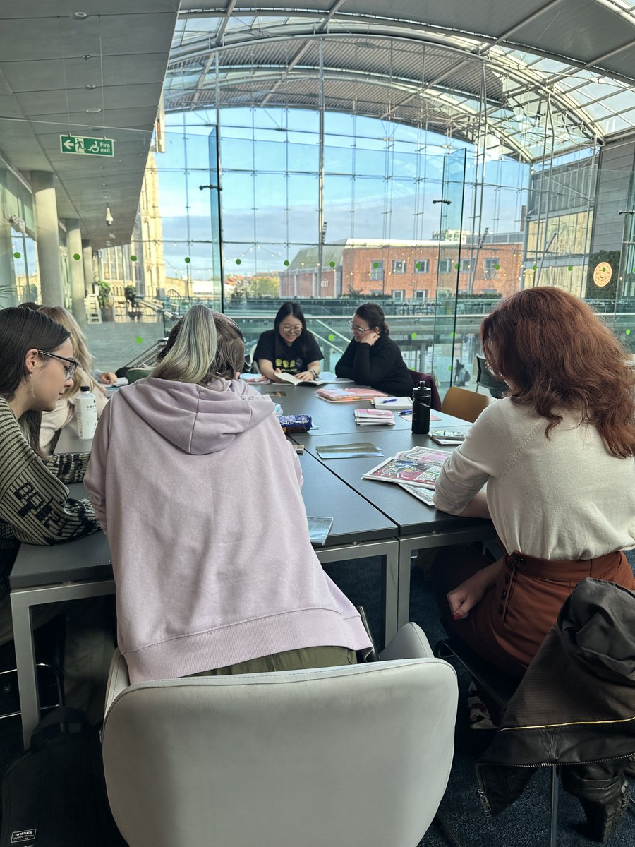 KTDnorfolk's tweet image. Last week, our Wednesday Heritage Collective went to @millenniumlibrary to visit their wonderful #ZineLibrary and began planning their own zine inspired by the JMW Turner exhibition at @NorwichCastle.