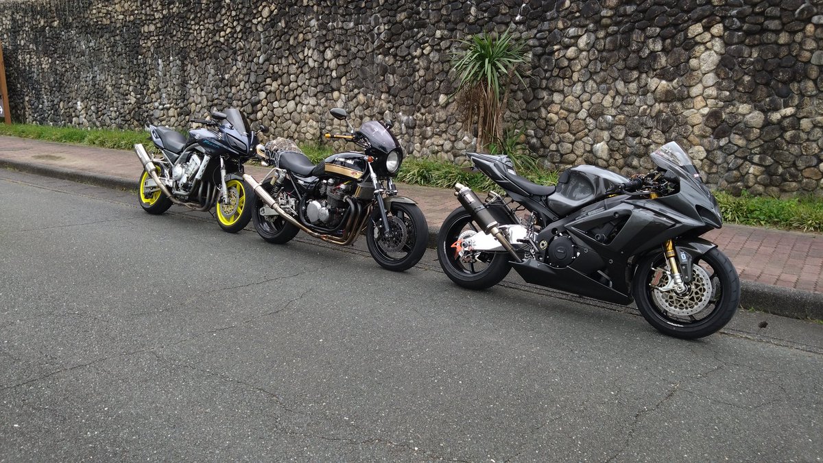 ２週連チャンおバイクした
けど…もう乗りたい
まともに走るバイク無いの
ツラ(TT)