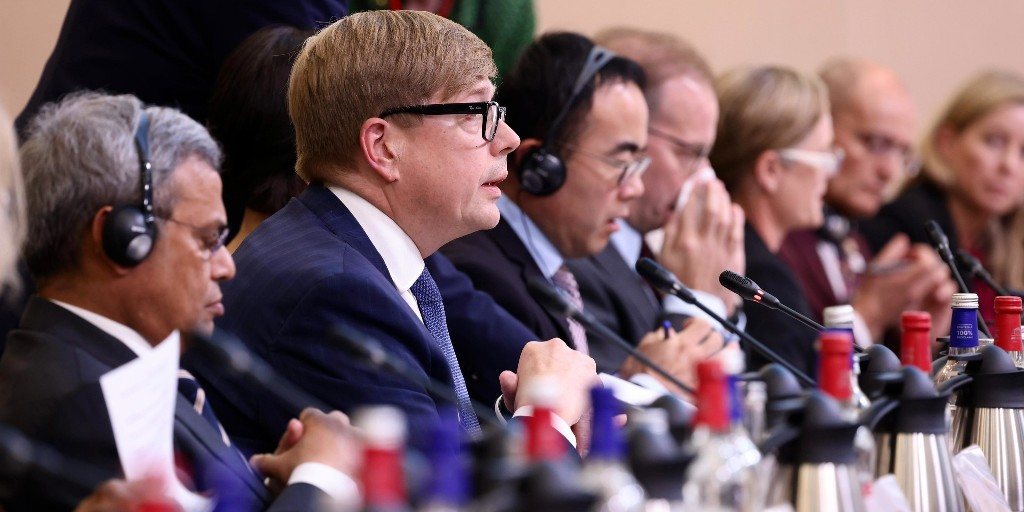 Permanent State Secretary <a href="/jukka_salovaara/">Jukka Salovaara</a> in the International Conference on Lebanon in Paris: "Finland firmly supports a diplomatic solution on the basis of the UNSC resolution 1701. Finland will allocate 3 MEUR humanitarian assistance to the emergency operation of <a href="/ICRC/">ICRC</a>.”