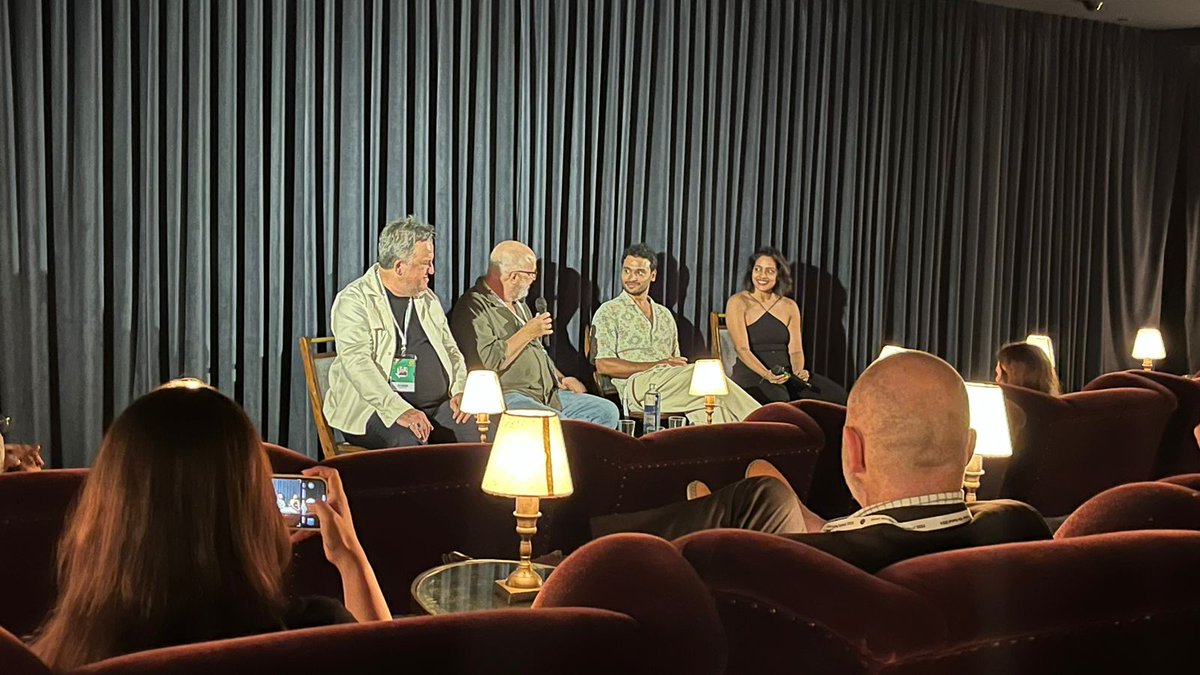 Australian Consulate General, Mumbai (@auscg_mumbai) on Twitter photo #Cinema has the power to make people feel seen & 🇦🇺-🇮🇳 series ‘Four Years Later’ does just that for the 1 million odd 🇮🇳 diaspora in 🇦🇺.
Cast & crew of the 📺 series take questions from the audience at <a href="/MumbaiFilmFest/">MAMI Mumbai Film Festival</a>.
Kudos to @ShahanaGoswami <a href="/AkshayAjitSingh/">Akshay Ajit Singh</a>
<a href="/MithilaGupta/">Mithila Gupta</a>! #Cinema has the power to make people feel seen & 🇦🇺-🇮🇳 series ‘Four Years Later’ does just that for the 1 million odd 🇮🇳 diaspora in 🇦🇺.
Cast & crew of the 📺 series take questions from the audience at <a href="/MumbaiFilmFest/">MAMI Mumbai Film Festival</a>.
Kudos to @ShahanaGoswami <a href="/AkshayAjitSingh/">Akshay Ajit Singh</a>
<a href="/MithilaGupta/">Mithila Gupta</a>!