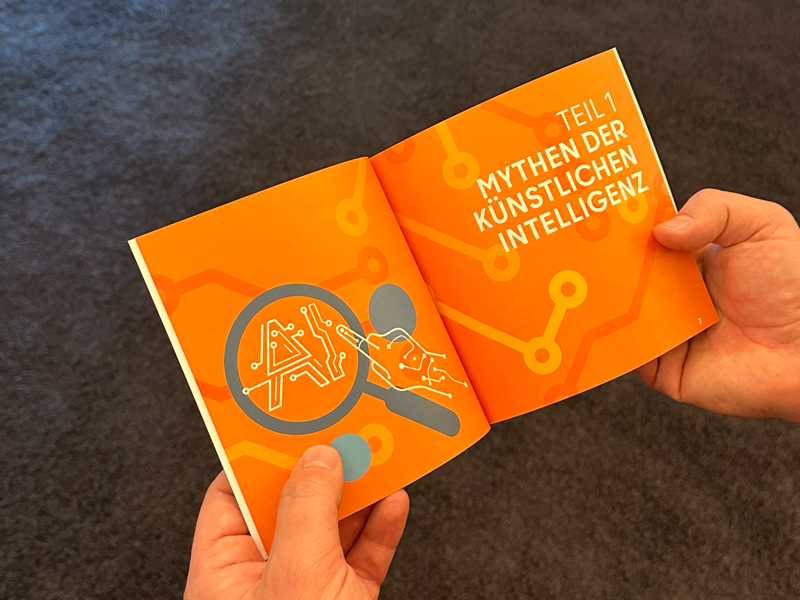 Weizenbaum-Institut (@jwi_berlin) on Twitter photo 📖 Neu: „Künstliche Intelligenz zwischen Mythos und Kritik. Joseph Weizenbaum (1923–2008)”.
Autor <a href="/strippel/">Christian Strippel</a> greift Joseph Weizenbaums Kritik am Einsatz von Computern und #KI auf & wirft einen Blick auf frühere & aktuelle Debatten. #openaccess
➡️ weizenbaum-institut.de/news/detail/ne… 📖 Neu: „Künstliche Intelligenz zwischen Mythos und Kritik. Joseph Weizenbaum (1923–2008)”.
Autor <a href="/strippel/">Christian Strippel</a> greift Joseph Weizenbaums Kritik am Einsatz von Computern und #KI auf & wirft einen Blick auf frühere & aktuelle Debatten. #openaccess
➡️ weizenbaum-institut.de/news/detail/ne…