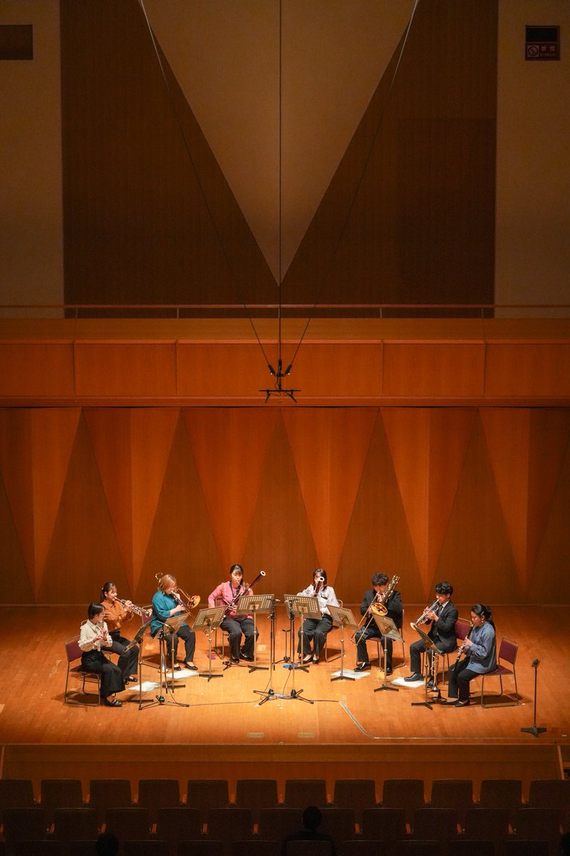 miniTua_wind's tweet photo. ＼  #miniTua-wind Octet 無事終演🎉 ／

フレキシブル作品からストラヴィンスキー『管楽八重奏曲』まで、管楽器8人で様々な作品をお送りしました✨️

これからもSNSやYouTubeにて最新情報や今までの公演の様子を投稿していくので、フォロー＆チェックをお忘れずに‼️ https://t.co/qOu5JzXK3O