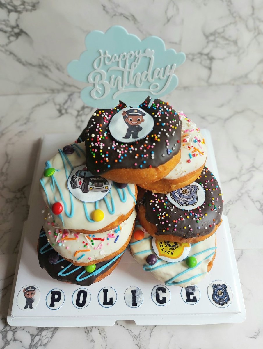 The_FoodLibrary's tweet image. Doughnuts 🥳🍩👮🏾