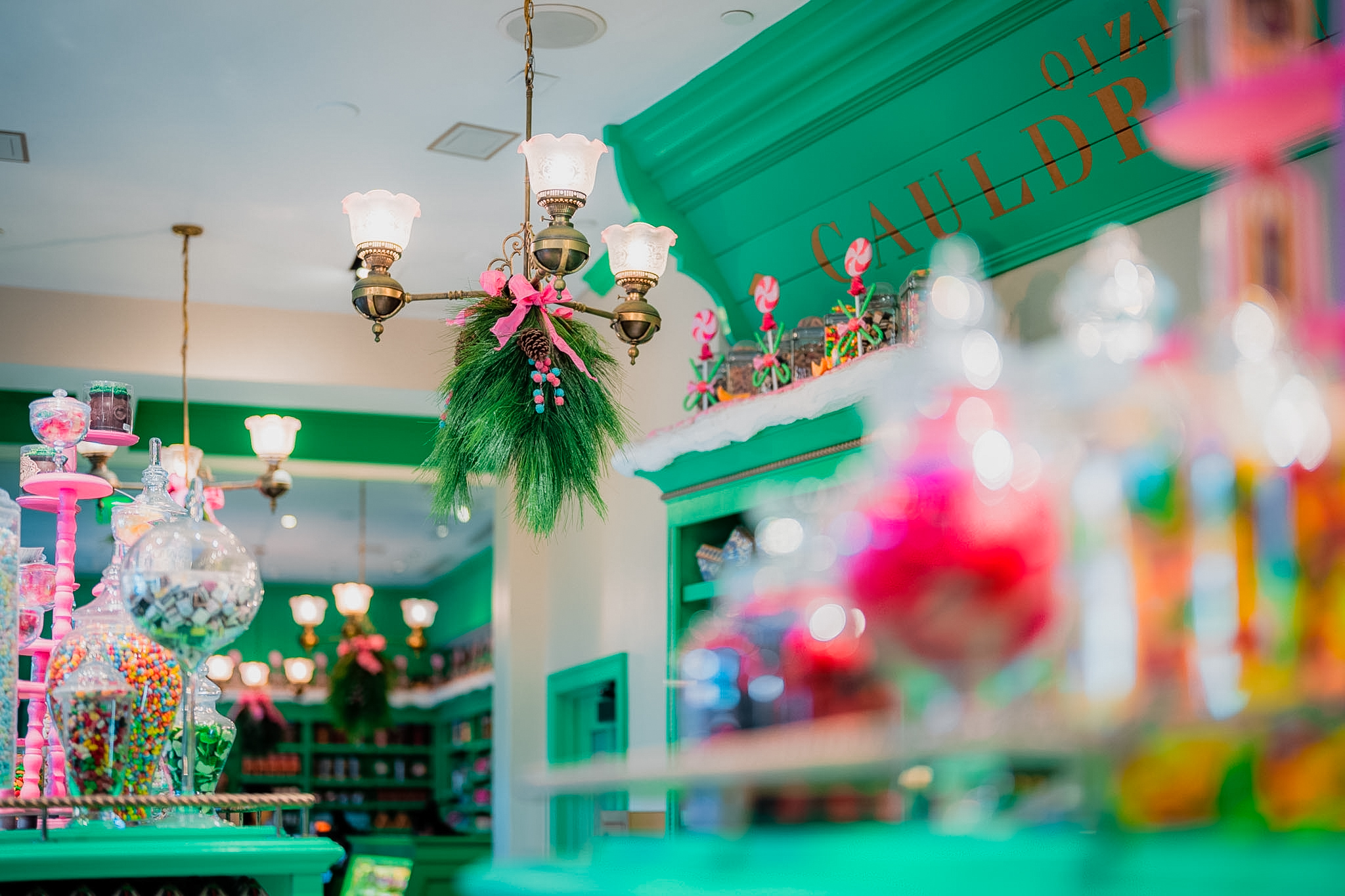 Aperturee Retro Green Candy Shop Honeydukes Square Backdrop