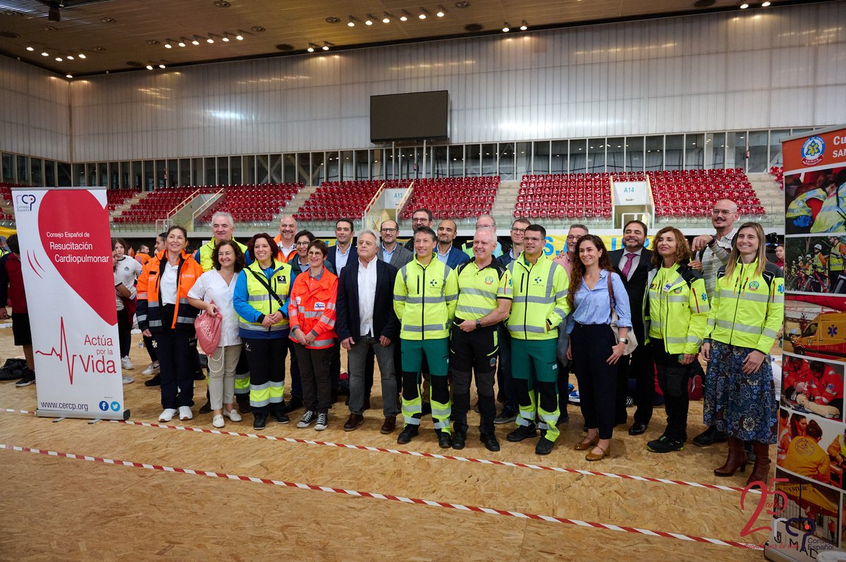 ConsEspRCP's tweet photo. Más fotitos del gran evento que vivimos el pasado 16 de octubre para celebrar el 𝗗í𝗮 𝗠𝘂𝗻𝗱𝗶𝗮𝗹 𝗱𝗲 𝗹𝗮 𝗣𝗮𝗿𝗮𝗱𝗮 𝗖𝗮𝗿𝗱í𝗮𝗰𝗮. Muchas gracias a todos por asistir y mostrar la importancia de estos eventos 👏👏🎉

📱https://t.co/6PBY7Wzimt
📍Palacio de Congresos A Coruña, Palexco
🗓 22 y 23 de noviembre 
#ACoruña2024 #acoruña #reanimacioncardiopulmonar #rcp #congresonacional #Acoruña #palexco #SEMES #consejoespañol