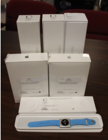 AlfredsAuction's tweet photo. Lots of name-brand NEW merchandise still in original packaging in our 10/26/24 #EnglishtownNJ Municipal #Auction! #Apple #watches, #TomFord and #MichaelKors perfumes, #MarcJacobs purse, #Samsung watch and more.
Pics: https://t.co/aLxzU3Q17q
#monmouthcountynj https://t.co/vRZ6WLaEBm