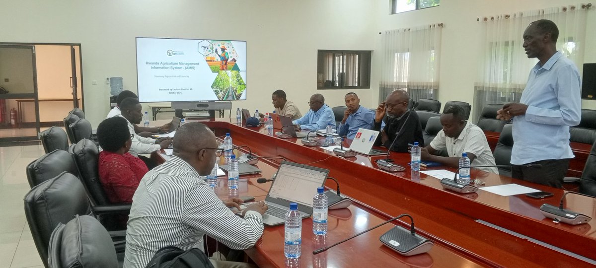 1/2

#HappeningNow: RCVD Chairperson is presiding stakeholders' meeting focused on the #digitalization of the #registration and #licensing process for #veterinary practitioners. In his remarks, he expressed gratitude to <a href="/RwandaAgri/">Ministry of Agriculture & Animal Resources |Rwanda</a> for their valuable support.<a href="/RwandaAgriBoard/">Rwanda Agriculture & Animal Resources Devpt Board</a>