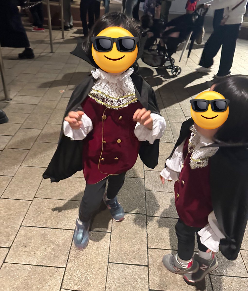 火曜はドラキュラコスでした🧛

幼稚園→習い事二つハシゴの後にユニバ体力ありすぎる😂