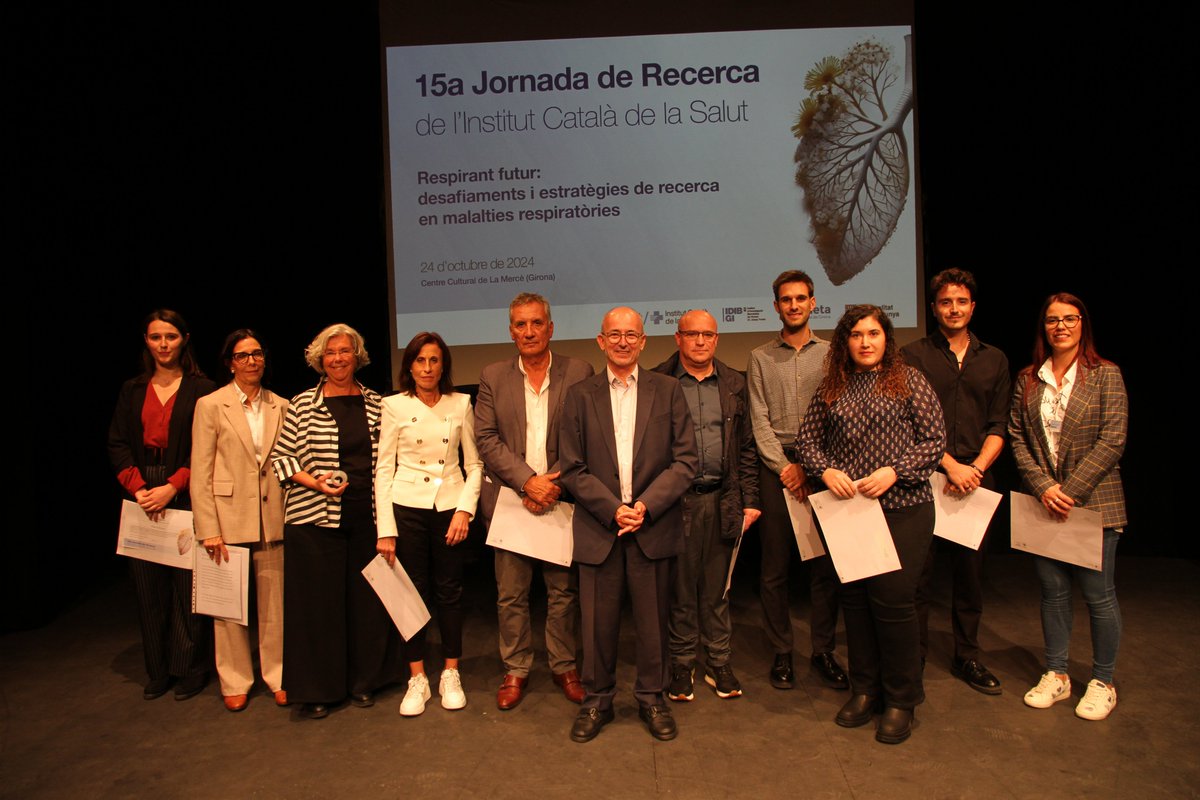 👏 Enhorabona a totes les persones guardonades d’aquesta edició que, una vegada més, han fet visible el potencial catalitzador de l’#icscat en recerca biomèdica, clínica i en els serveis sanitaris així com l’activitat i trajectòria dels i les professionals.