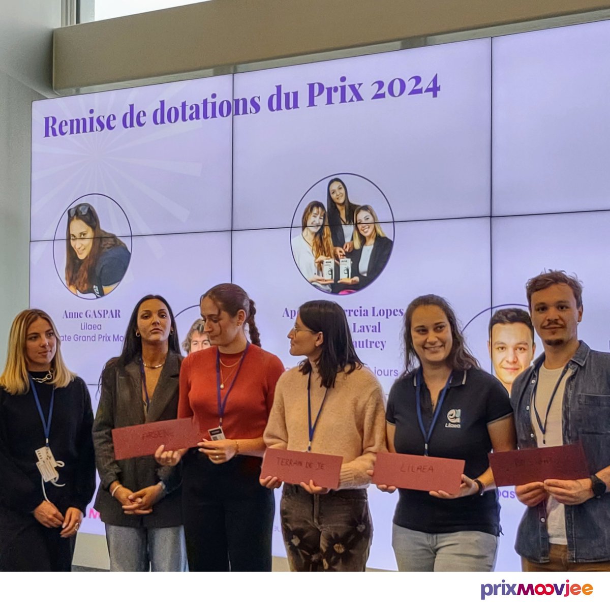 moovjee (@moovjee_) on Twitter photo #LaPromo2024 du Prix Moovjee : retour sur un moment fort !  
Nos lauréats 2024 se sont retrouvés chez @EY avec une vue imprenable sur Paris  Au programme : ateliers avec des experts,  échanges et remise des dotations ! 
Merci à <a href="/EYFrance/">EY France</a> , Sébastien Vouaux et tous nos partenaires #LaPromo2024 du Prix Moovjee : retour sur un moment fort !  
Nos lauréats 2024 se sont retrouvés chez @EY avec une vue imprenable sur Paris  Au programme : ateliers avec des experts,  échanges et remise des dotations ! 
Merci à <a href="/EYFrance/">EY France</a> , Sébastien Vouaux et tous nos partenaires