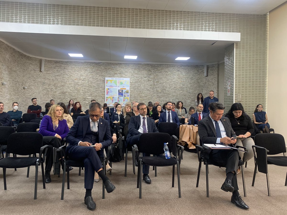 LilianaPopesc16's tweet photo. “Geopolitics of Black Sea and Korea-Romania Cooperation” event co-organized today by IDR and the Embassy of Korea in Romania. Keynote speakers: H.E. Joohyeon Baik, H.E. RIM Kap-soo, Mr. George Visan @rodiploinst https://t.co/ZIfwVUVZiq