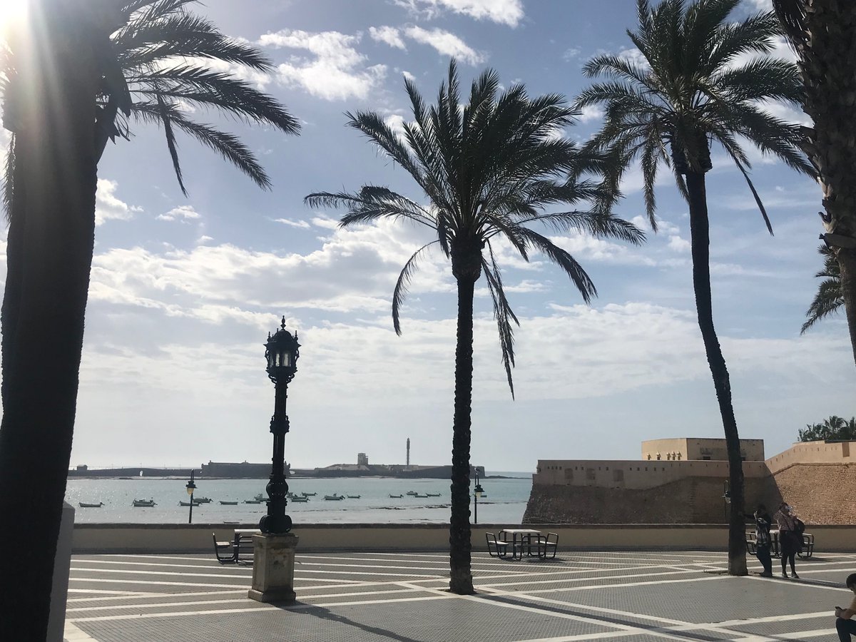 philethics_NHS's tweet image. Day coming to an end here in stunning Cadiz. Another place for staff duty with a view. ☀️ @mflnhs @NottsHigh #freetime #alliswell