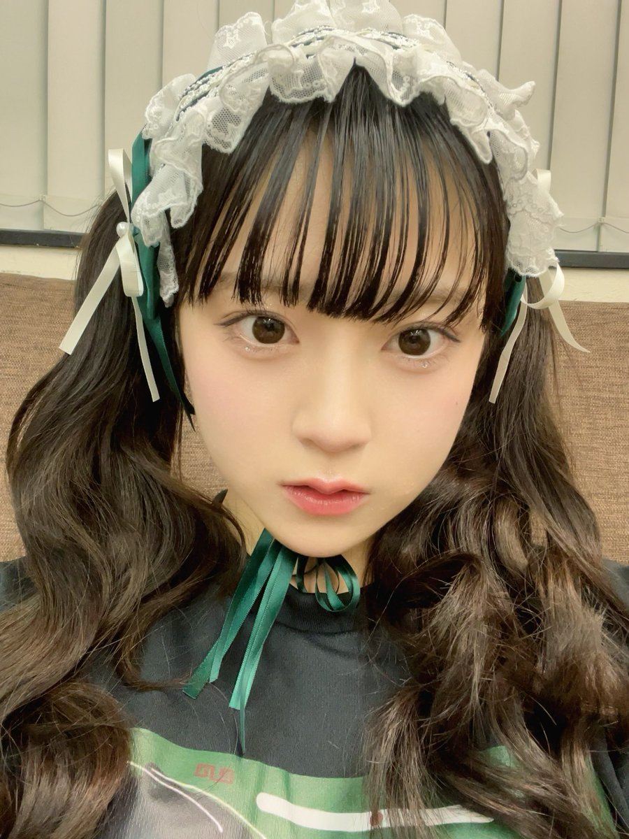 みおちん生誕ありがとうございました！⋆⸜💚⸝‍⋆
とっても素敵な生誕だった、、、
イイトコドリに新メンバーとして加入してくれてはじめての生誕、とっても緊張したと思うけど忙しい中たくさんがんばってた！MCでも想いが伝わってきて、みおちんやイイトコドリのために少しでも尽力できたらいいなと改めて思ったよ🎂がんばるね！
本当に本当におめでとーーー！

ゲストの日南遥さんもとってもやさしくておかしくれた🥕🐇出演ありがとうございます！！人見知りすぎて最後の方やっとお話出来て写真は撮れなかったけど本当やさしかった、꒰՞ʚ̴̶̷́ ·̫ ʚ̴̶̷̥̀՞꒱♡

初めて見る方もたくさんでしたが、みなさんも素敵な景色を見せてくださってありがとうございました！
もちろんいつも来てくれてる人もね！チケット取れなかった人も！
みおちん、素敵な景色見ながら一緒に素敵な一年にしよーね！⋆⸜💚⸝‍⋆