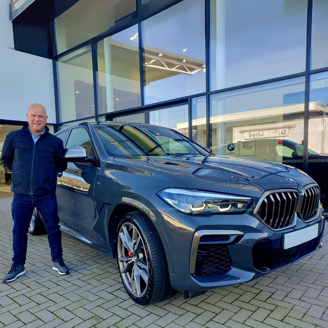 A huge congratulations to Douglas Ramsbottom, delighted to be picking up his new X6 M50i finished in stunning Dravit Grey from Eleanor here at Lloyd Carlisle BMW.

We wish you a happy retirement and many exciting journeys to come.

#LloydBMW #X6