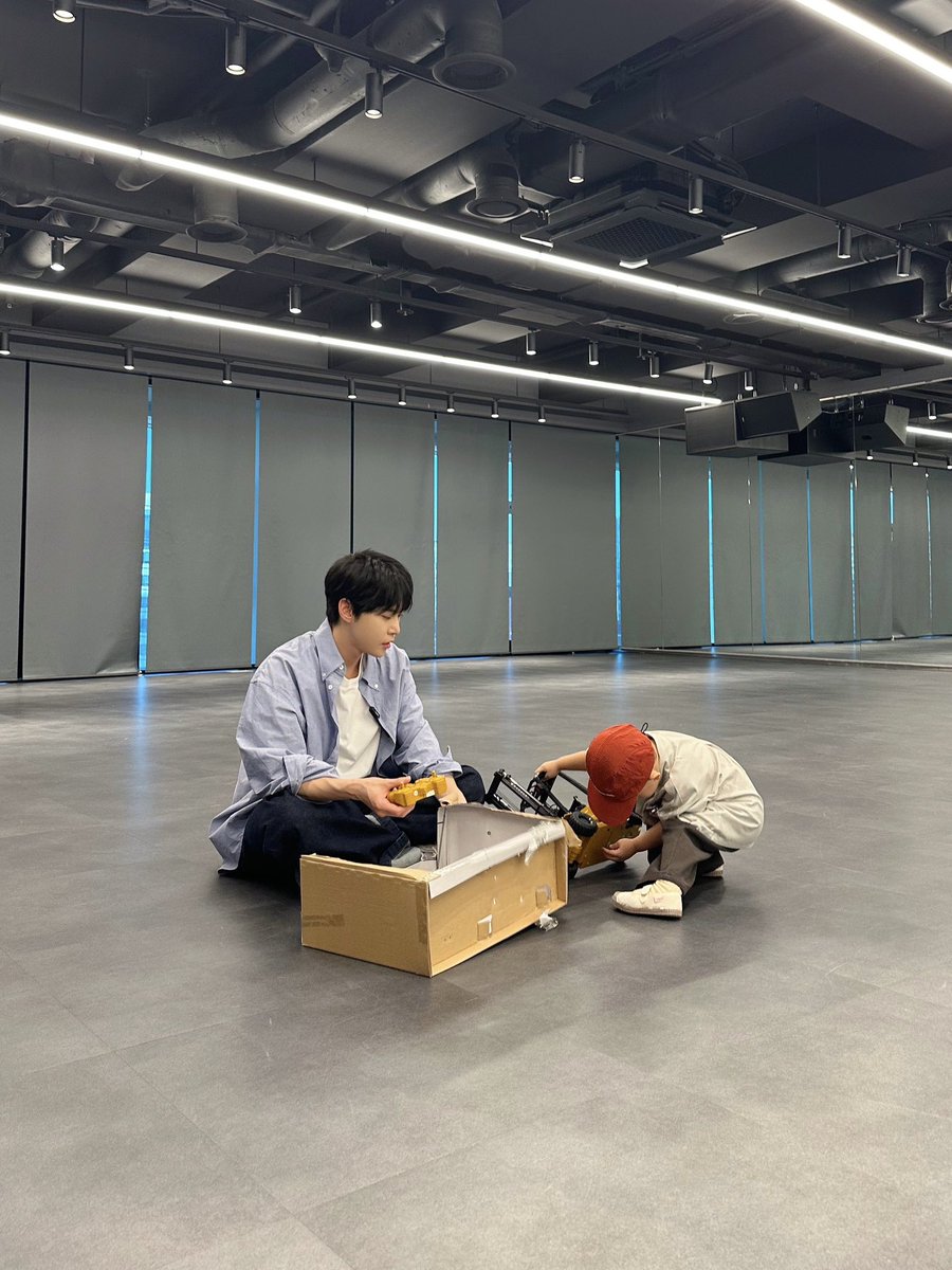 ♡(っ⚈̤᎑⚈̤ ) ᓀ‸ᓂ)♡

#DOYOUNG #도영
#NCT #NCT127
#태요미네