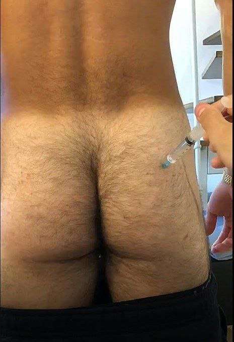 Pull down your panties and don't strain your buttocks!