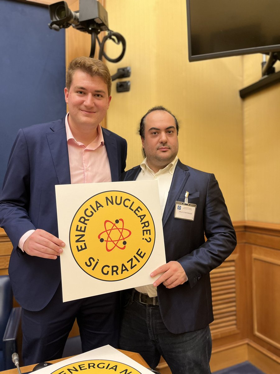 Oggi abbiamo lanciato una proposta di legge di iniziativa popolare per chiedere al parlamento e al governo di smetterla con le indecisioni e reintrodurre, all’interno del mix energetico, anche l’energia nucleare. 

È una proposta che nasce dal lavoro in questi anni di tante