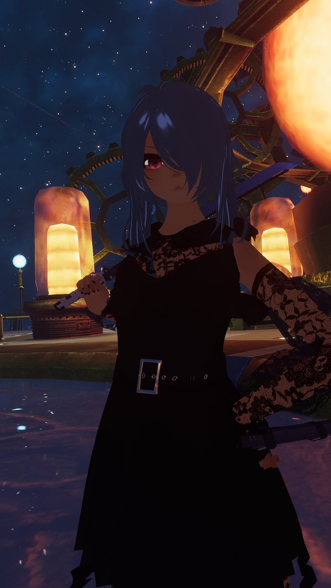 Wait a second... blue hair, red eyes, non-human....... M- Mom... ?!