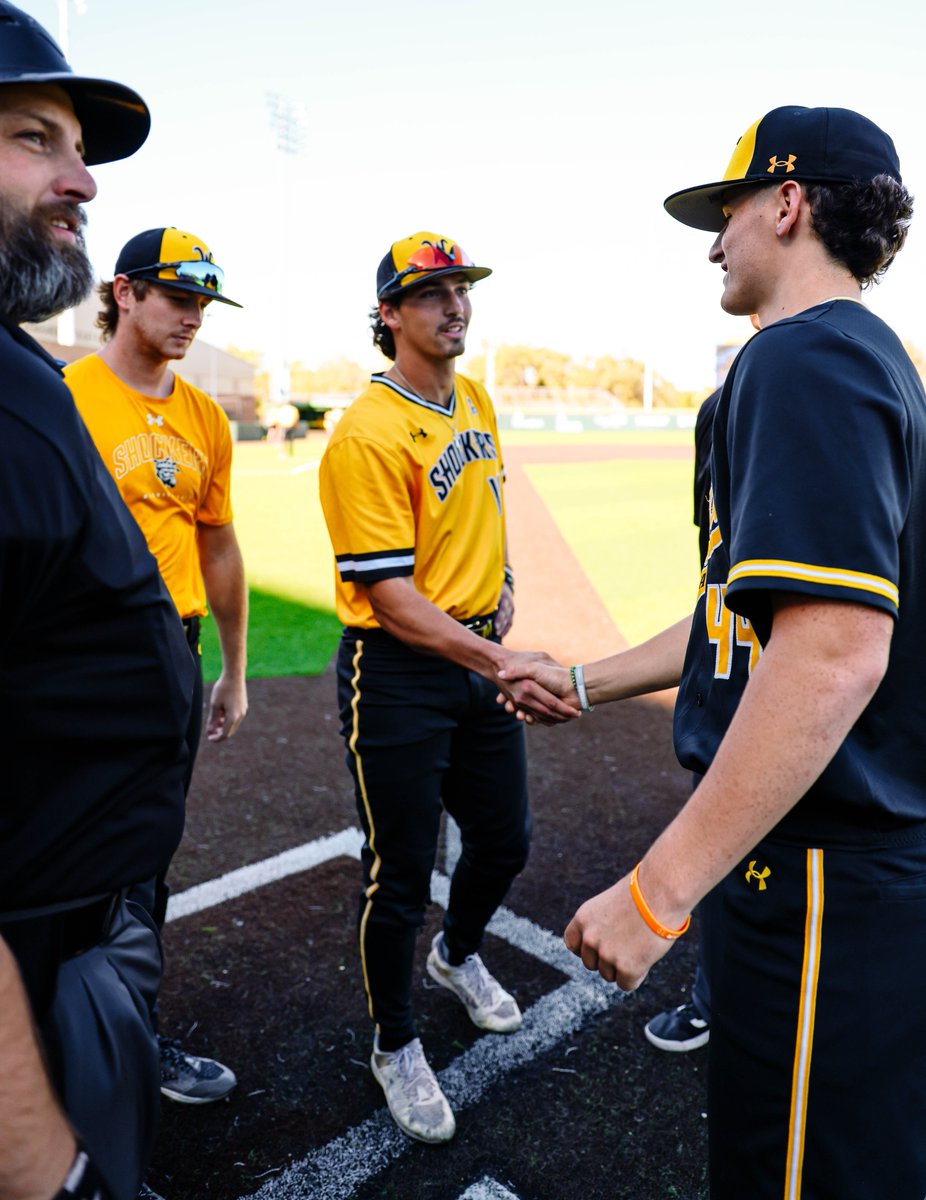 GoShockersBSB's tweet photo. Will Black level the series or will Yellow take a commanding 2-0 lead?

We find out the answer today at 3:00 pm 😎 https://t.co/f5rwkAgWU5