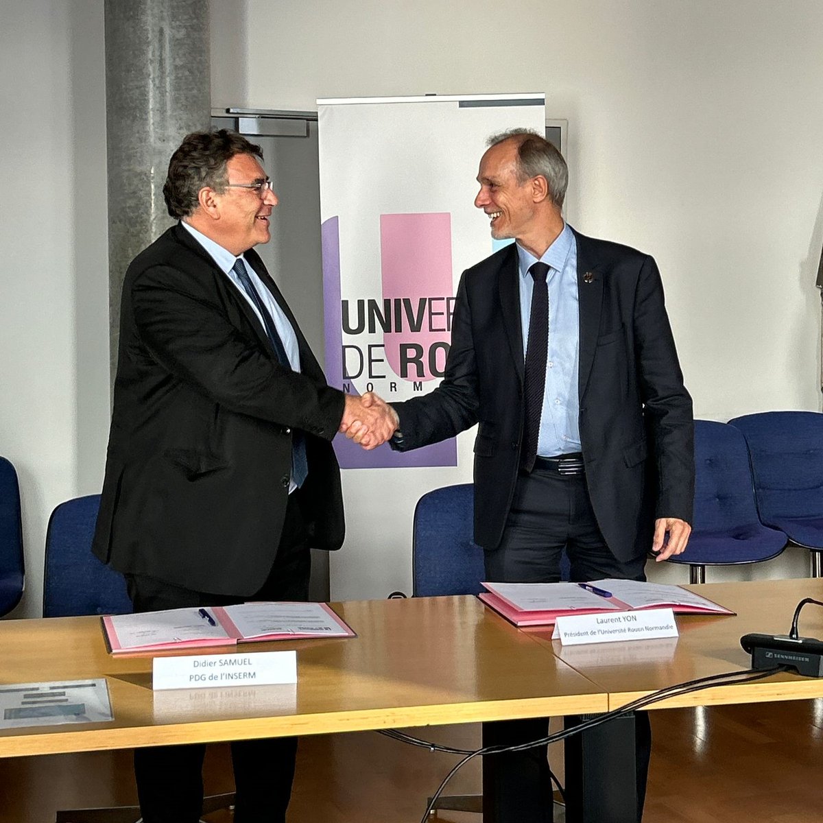 Didier Samuel, le Président de l’<a href="/Inserm/">Inserm</a>, était en visite à l’université de Rouen Normandie jeudi 24 octobre 2024.

À cette occasion, il a rencontré <a href="/LaurentYon/">Laurent Yon</a>, président de #univrouen, et a réaffirmé la volonté de l’Inserm de poursuivre le partenariat en recherche médicale.