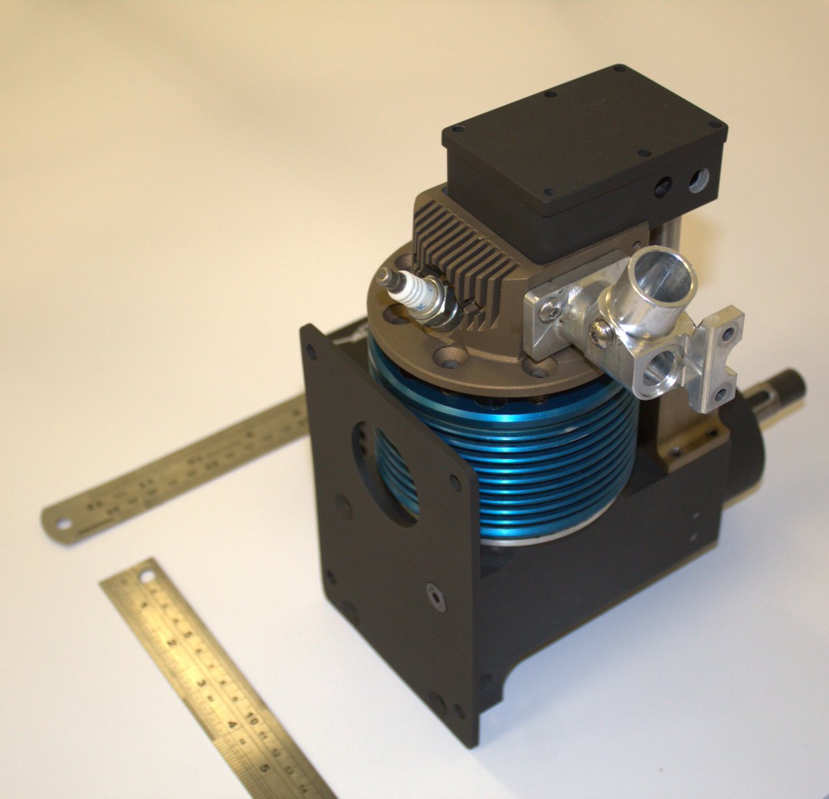 UAVELTD's tweet photo. In our 5th October post you saw in our post a CAD render of our DS120 UAV 4 stroke engine. Here is The Real Thing. Manufactured in the UK.
UAVE Limited are The Real Thing since 2007.
The Real Thing trilogy episodes 1 - 3 are here :
https://t.co/dLn8CVe9gN https://t.co/j94hht1JsR