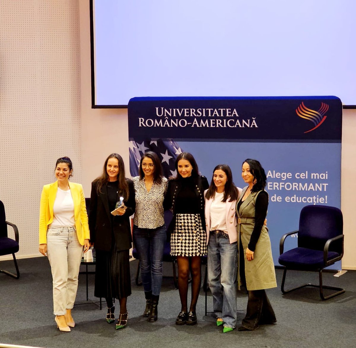 Daiana 🔶️ tweet media