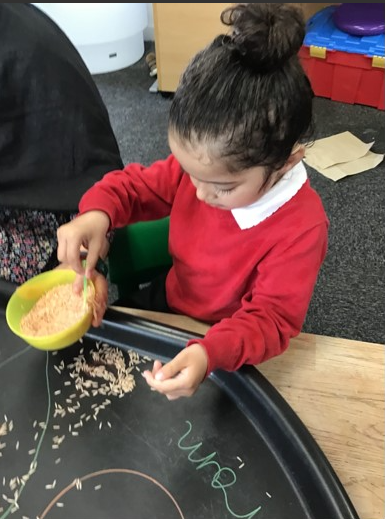 LapagePrimary's tweet photo. children in Nurture have been learning about the festival of Diwali. We have decorated a Rangoli pattern using coloured rice and listened to traditional Indian music.
#LapagePrimary #Diwali #celebration https://t.co/gZ86sS6mtB
