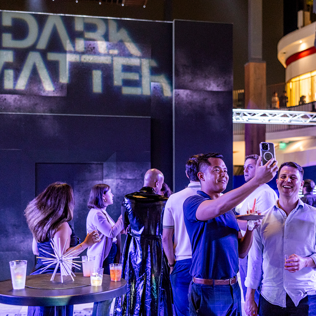 HavasFormula's tweet image. To create intrigue for Sony’s new series, Dark Matter, Havas Street created an immersive experience to bring the show’s most significant iconography to life. The 4D immersive three-day experience held at Westfield Century City mimicked the multi-verse exploration of the show!