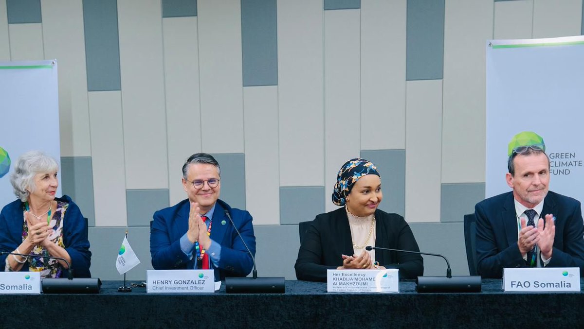 Ministry of Environment & Climate Change ๐ธ๐ด (@moecc_somalia) on Twitter photo The Minister of Environment & Climate Change Somalia, H.E. Amb. <a href="/KhadijaMakhzumi/">Khadija Mohamed Al-Makhzoumi</a>, participated in the signing of the Funded Activity Agreement (FAA) for the Green Climate Fund (GCF)-approved project, '๐๐ฅ๐ข๐ฆ๐๐ญ๐ ๐๐๐ฌ๐ข๐ฅ๐ข๐๐ง๐ญ ๐๐ ๐ซ๐ข๐๐ฎ๐ฅ๐ญ๐ฎ๐ซ๐ ๐ข๐ง ๐๐จ๐ฆ๐๐ฅ๐ข๐.' The Minister of Environment & Climate Change Somalia, H.E. Amb. <a href="/KhadijaMakhzumi/">Khadija Mohamed Al-Makhzoumi</a>, participated in the signing of the Funded Activity Agreement (FAA) for the Green Climate Fund (GCF)-approved project, '๐๐ฅ๐ข๐ฆ๐๐ญ๐ ๐๐๐ฌ๐ข๐ฅ๐ข๐๐ง๐ญ ๐๐ ๐ซ๐ข๐๐ฎ๐ฅ๐ญ๐ฎ๐ซ๐ ๐ข๐ง ๐๐จ๐ฆ๐๐ฅ๐ข๐.'