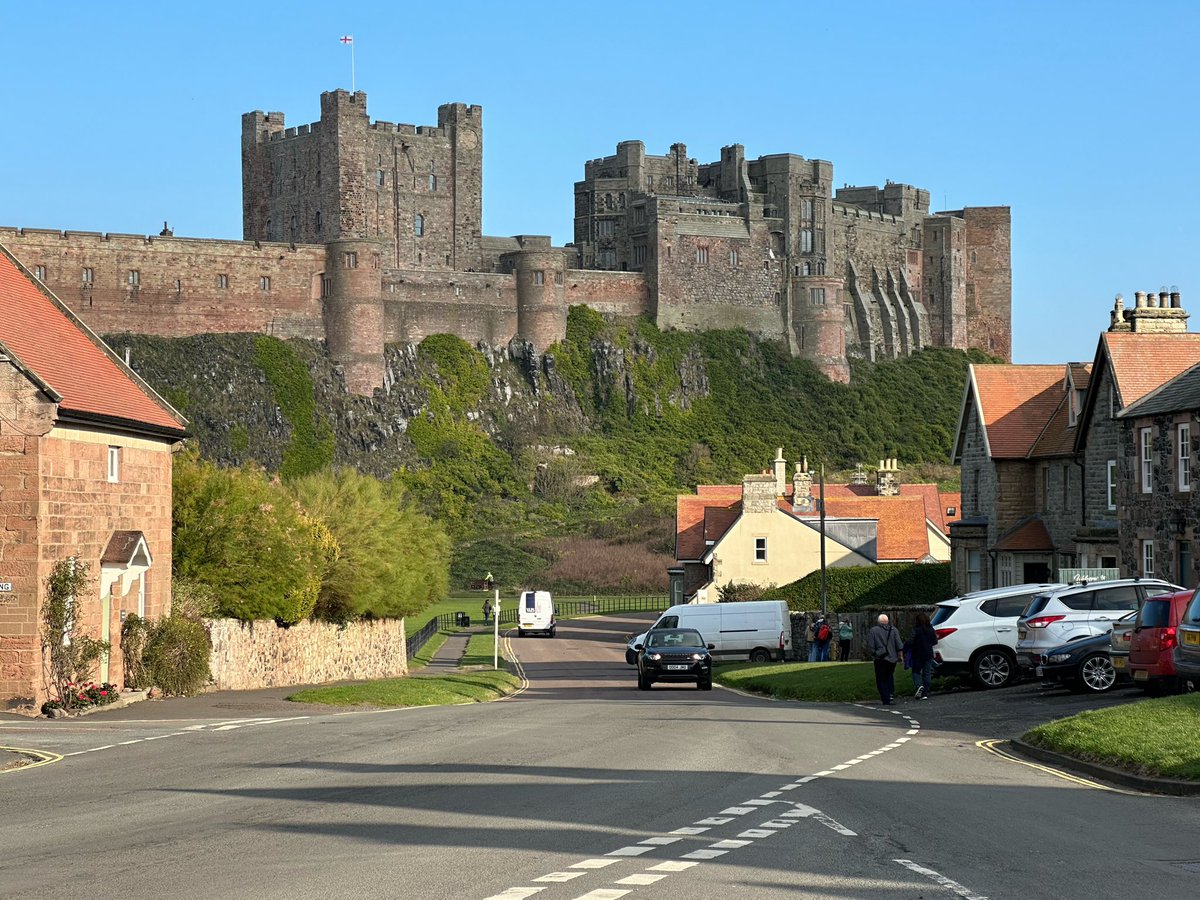 danielgcollins's tweet photo. Bamburgh Lighthouse, Stag Rock, Lindisfarne National Nature Reserve (with Holy Island in the distance) and Bamburgh Castle! #Northumberland https://t.co/5Mvl0w3fjF