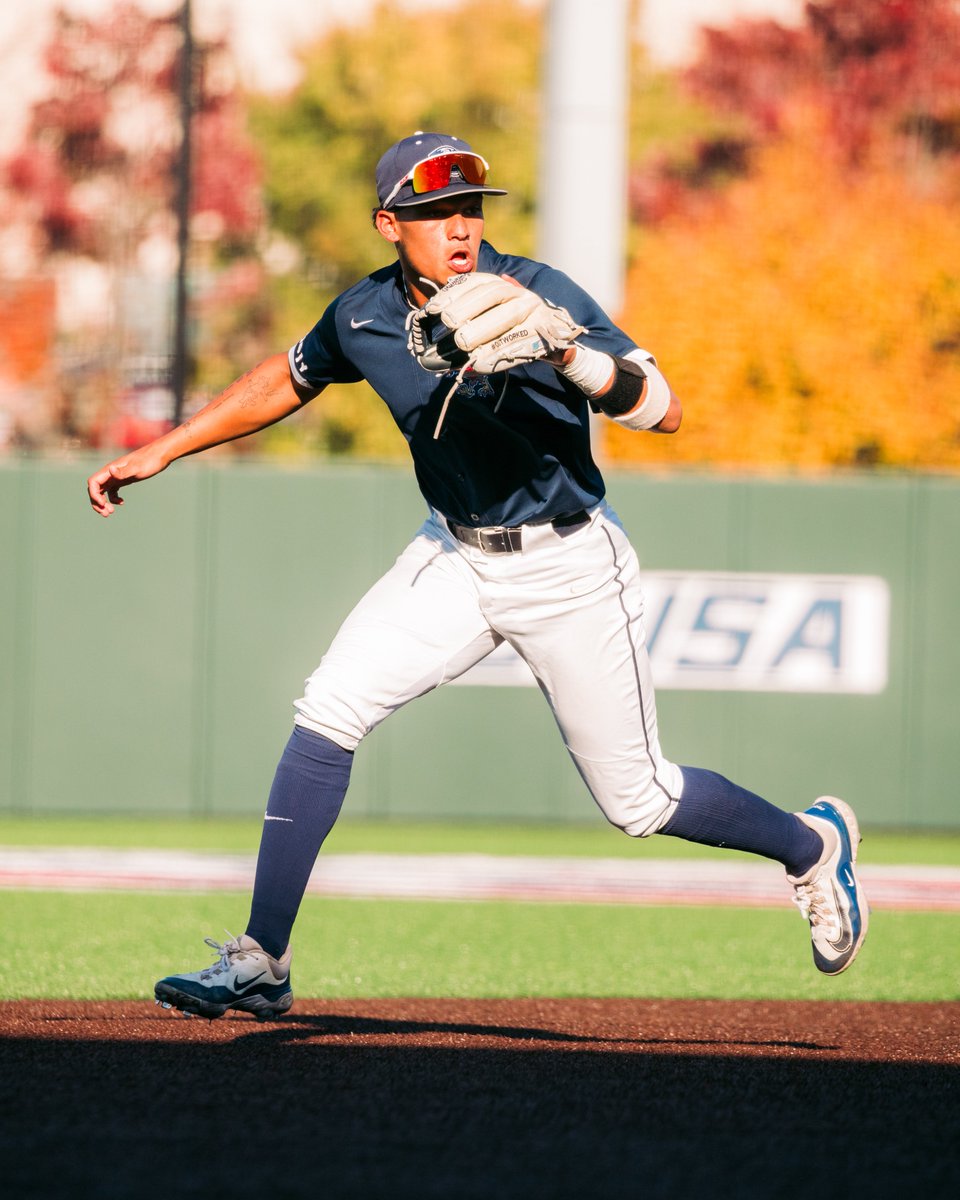 LibertyBaseball's tweet photo. Fall Scrimmage Frames 🍁 https://t.co/xQCaACcOn3