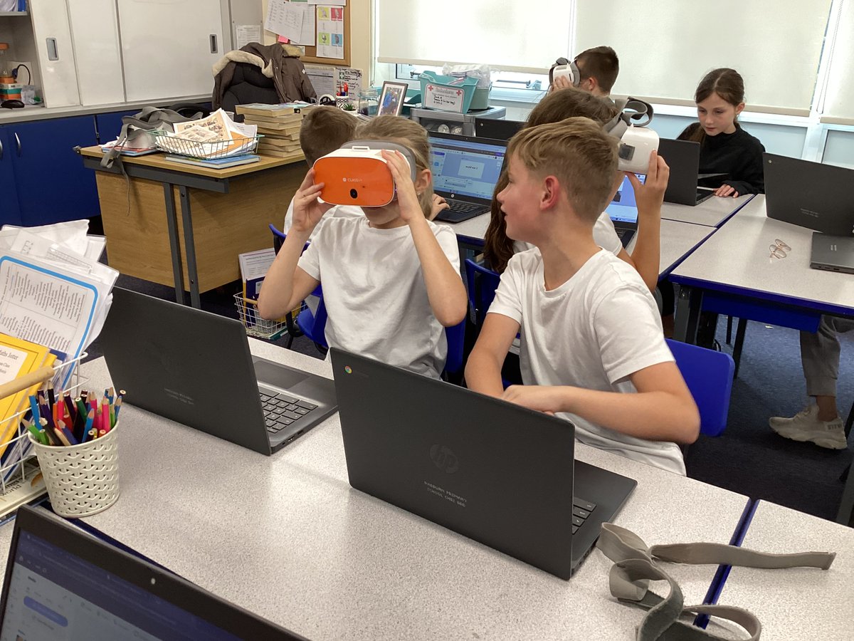 raeburnprimary's tweet image. Year 6 pupils have enjoyed a VR headset experience day.  They created amazing World War II videos.
@hiimpactDave 
#raeburnyear6
#raeburncomputing