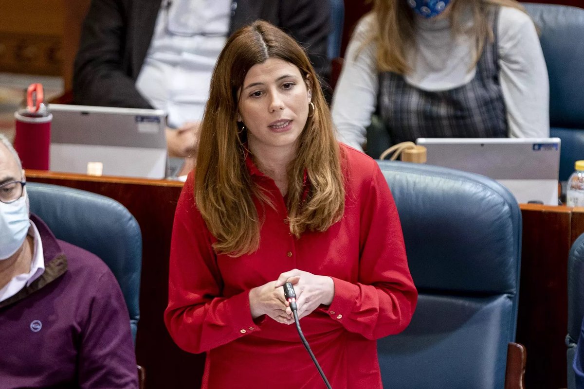 wallstwolverine's tweet photo. La diputada de Más Madrid, Loreto Arenillas, es acusada de presionar y amenazar a una víctima para encubrir una presunta agresión sexual por parte de Errejón, cuando era su jefa de gabinete. https://t.co/QFySlUlHVl