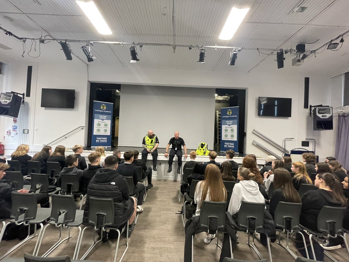 Linlithgow Academy Pupil Parliament tweet media