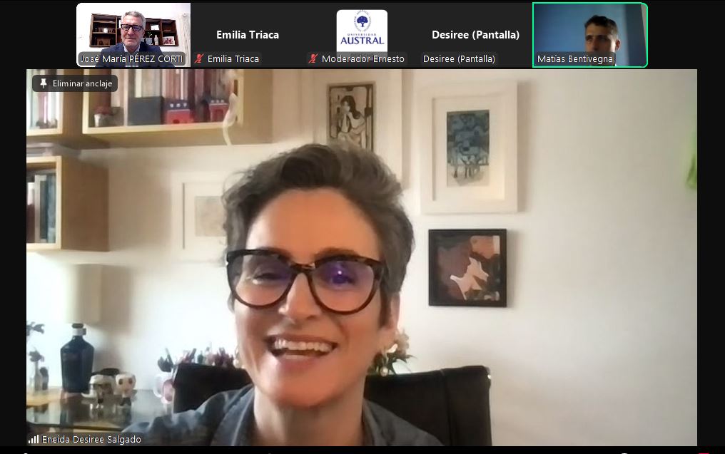 JPerezCorti's tweet photo. Y al cierre, la magistral #EneidaDSalgado, destacada profesora y referente mundial del #DerechoElectoral, quien desmenuzó con agudeza crítica y actitud propositiva, el régimen brasileño. Brillante exposición como broche de oro de una intensa semana!
@EGobiernoUA @AustralDerecho https://t.co/0hfNnPJwRJ