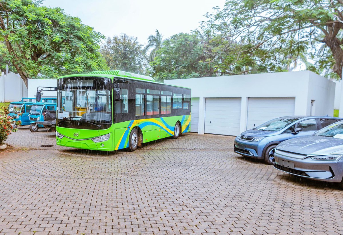 LydiaTeeanaJaja's tweet image. Again, President Bola Ahmed Tinubu&apos;s deployment of electric vehicles to the Northeast to address the region&apos;s transportation issues will greatly aid in advancing clean energy and improving sustainable transportation throughout Nigeria. 

#NEDC