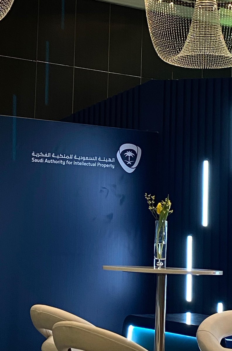 LawClubPSAU's tweet photo. جانب من زيارة نادي القانون لمؤتمر السعودي للقانون ،الذي ساهم في رفع الوعي القانونية والثقافية خلال الكثير من جلسات حوارية وورش العمل 
نشكر كل العاملين على هذه المؤتمر وتشرفنا بالحضور .. ✨

#المؤتمر_السعودي_للقانون https://t.co/Z9T87dPG13