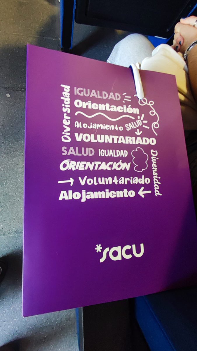Asistimos a la presentación del Plan de Voluntariado de <a href="/sacuuhu/">SACU UHU</a> que permite a los estudiantes a desarrollar actividades de voluntariado certificado a lo largo del Curso Académico con personas en riesgo de exclusión social, atención a la discapacidad, menores, inmigración, etc.