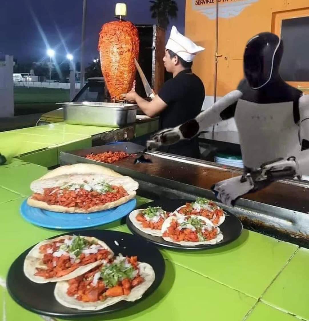 corridosybandas's tweet image. Cuando los robots de Elon Musk lleguen a México