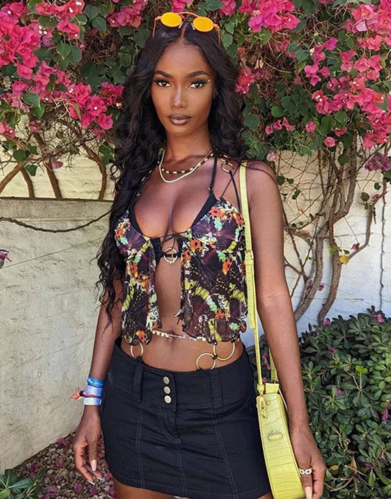 Arya printed bikini set 👙 

Liens 🔗 : youwear.fr/products/arya-…