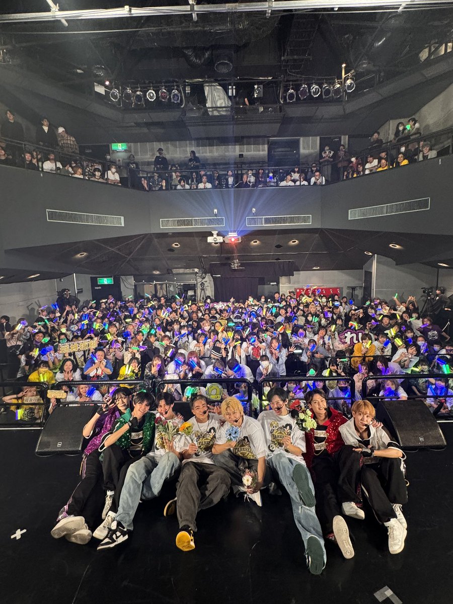 h_yankeez's tweet photo. 本日は乱闘ROCK覇統流にお越しいただき誠にありがとうございました！！
メンバーの一年間の集大成どうだったかな？？

最高に楽しかったよなー！！！！
そして今日デビューして１年経ちました！
みんながいるからこそ俺らがいる！本当にありがとう😊
また！会おうな！
#乱闘ROCK覇統流
原宿YANKEEZ https://t.co/gJl0hZltB5