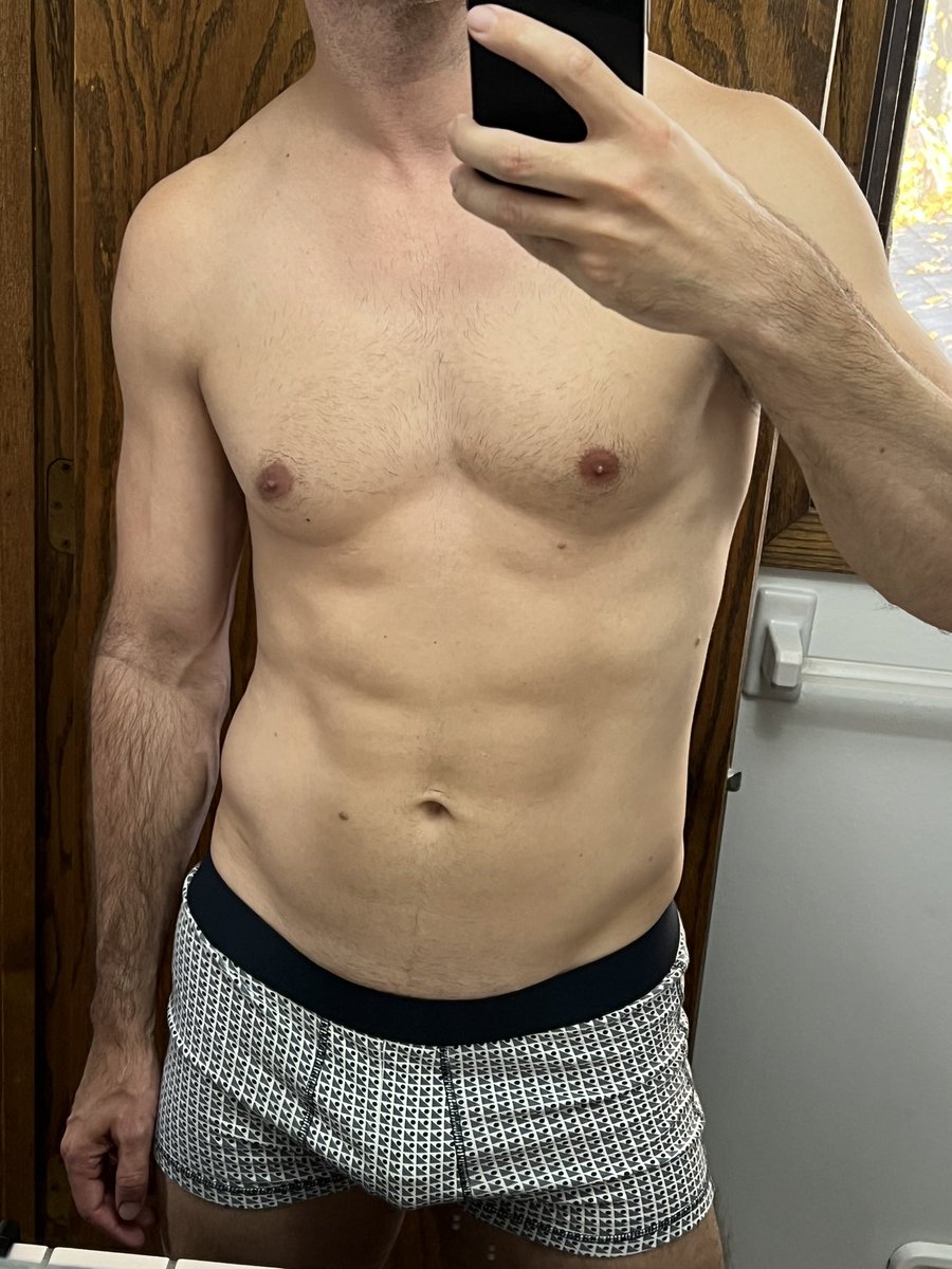 Let Daddy In 😈 tweet media
