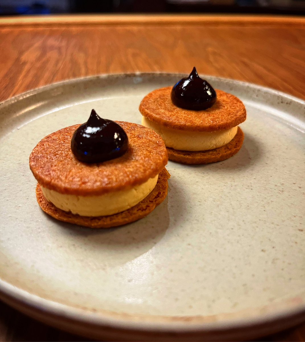 Paul Welburn (@paulwelburn) on Twitter photo Shropshire blue custard creams , blueberry ketchup.. snack <a href="/swaninnislip/">The Cygnet</a> <a href="/MichelinGuideUK/">The MICHELIN Guide</a> <a href="/AAHospitality/">AA Hospitality</a> Shropshire blue custard creams , blueberry ketchup.. snack <a href="/swaninnislip/">The Cygnet</a> <a href="/MichelinGuideUK/">The MICHELIN Guide</a> <a href="/AAHospitality/">AA Hospitality</a>